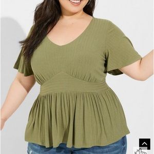 Torrid Pointelle Rib V-Neck Babydoll Top size 2